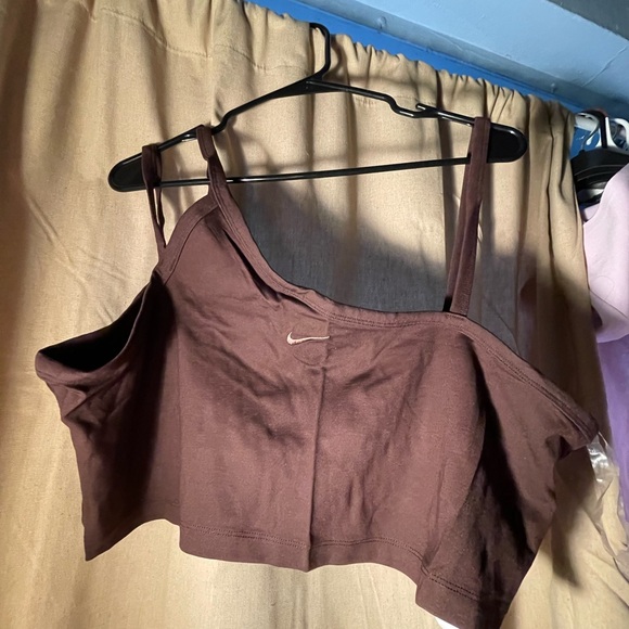 Nike Women's Dark Brown Crop Top - Picture 2 of 4